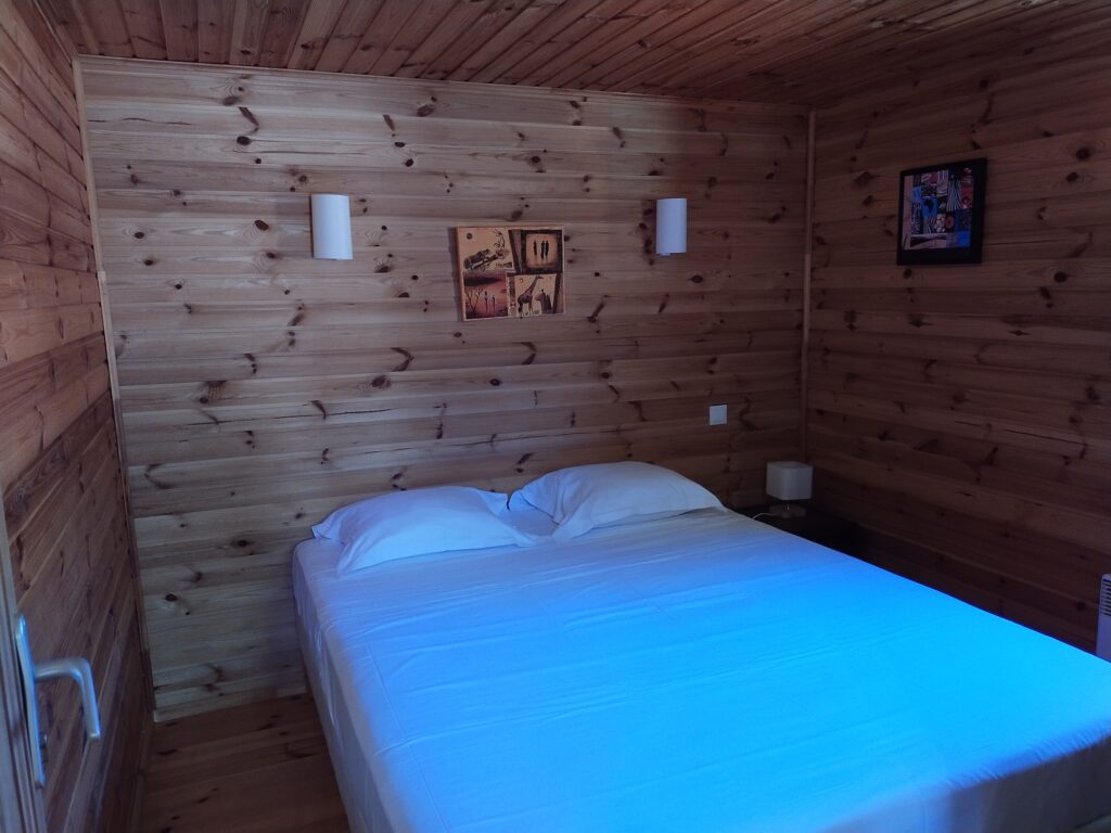 LES GITES DES PALOMBES – CHALET VERT